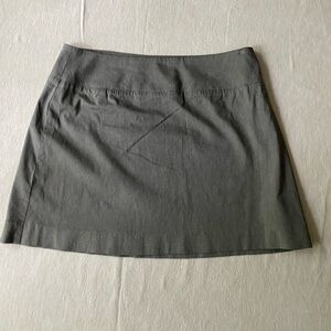 Arden B Grey Mini Skirt size 8 EXCELLENT CONDITION